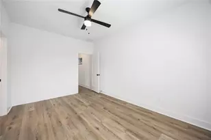 8019 Cora Street St, Houston, TX 77088 - Photo 24