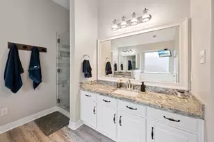 2010 Caroline Ave, Baytown, TX 77523 - Photo 18