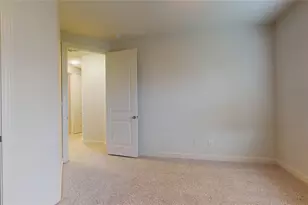 1708 Upland Lakes, Houston, TX 77043 - Photo 32
