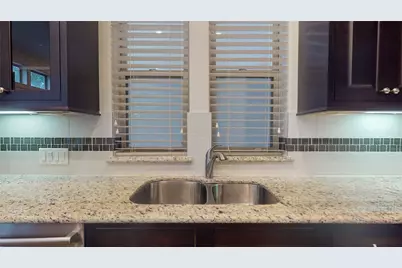 1708 Upland Lakes, Houston, TX 77043 - Photo 8