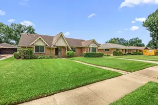 1714 Droxford Dr, Houston, TX 77008 - Photo 4