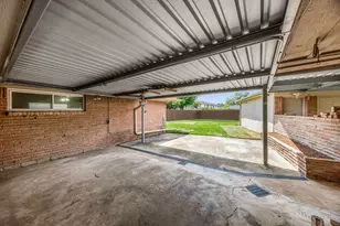 1714 Droxford Dr, Houston, TX 77008 - Photo 28