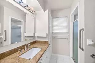 1714 Droxford Dr, Houston, TX 77008 - Photo 24
