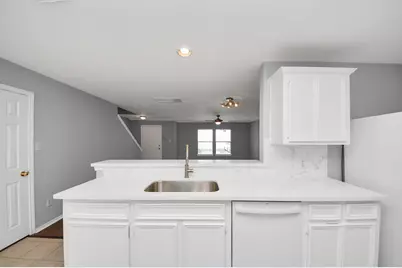 1714 Redwing Bluff Drive, Houston, TX 77009 - Photo 4