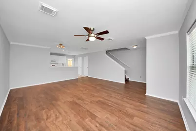 1714 Redwing Bluff Drive, Houston, TX 77009 - Photo 10