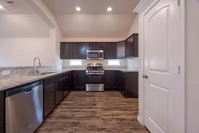 138 Emery Oak Way, Huntsville, TX 77320 - Photo 10