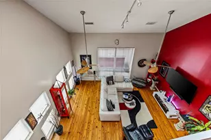 840 Robin St, Houston, TX 77019 - Photo 32