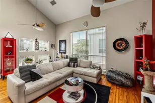 840 Robin St, Houston, TX 77019 - Photo 8
