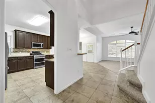 9606 Summer Run Dr, Houston, TX 77064 - Photo 6