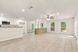 6119 Standing Oaks St, Houston, TX 77050 - Photo 6
