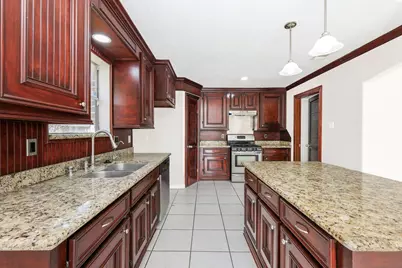 11302 Paramount Lane, Houston, TX 77067 - Photo 8