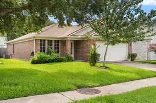 15506 Elm Leaf Pl, Cypress, TX 77429 - Photo 2