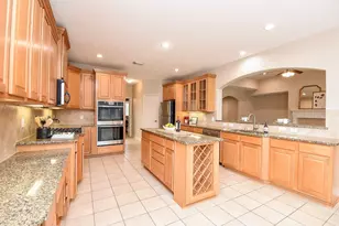 12002 Cedar Creek Dr, Pearland, TX 77584 - Photo 12