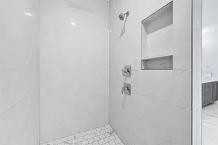 6118 Truro St, Houston, TX 77007 - Photo 22