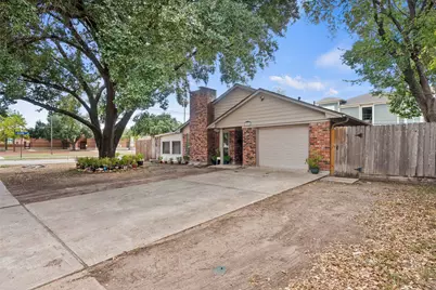 2003 Counter Point Drive, Houston, TX 77055 - Photo 2