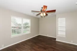 19119 Royal Isle Dr, Tomball, TX 77375 - Photo 16