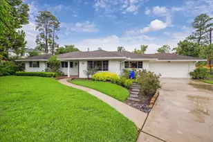 10 Pom Ct, Spring Valley, TX 77055 - Photo 2