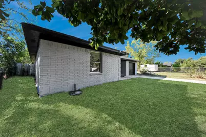 5606 Elmlawn Drive, Houston, TX 77033 - Photo 4