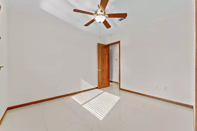 6018 Kirby Drive, West University Place, TX 77005 - Photo 26