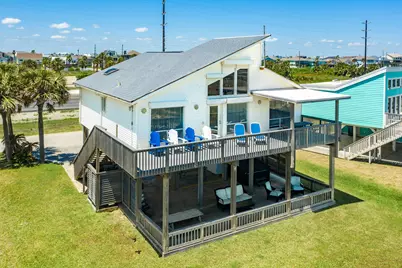 22509 Kennedy Drive, Galveston, TX 77554 - Photo 2