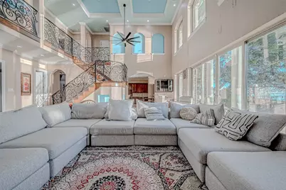 2011 Crescent Drive, La Porte, TX 77571 - Photo 8