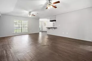 208 Garden Dr, Friendswood, TX 77546 - Photo 8