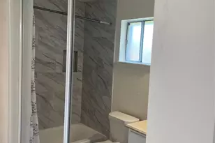 14847 Shottery Dr, Houston, TX 77015 - Photo 6