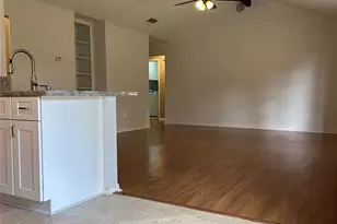 2414 Manila Ln, Houston, TX 77043 - Photo 4