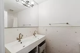 3754 Carlon St, Southside Place, TX 77005 - Photo 32