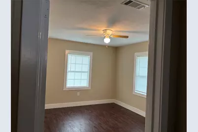 2118 8th Street, Orange, TX 77630 - Photo 6