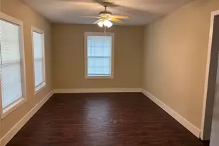 2118 8th St, Orange, TX 77630 - Photo 2