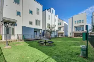 8411 Hempstead Rd, Houston, TX 77008 - Photo 48