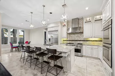874 W Forest Drive, Houston, TX 77079 - Photo 12