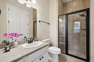 874 W Forest Dr, Houston, TX 77079 - Photo 24