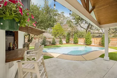 1210 Briarbrook Drive, Houston, TX 77042 - Photo 38