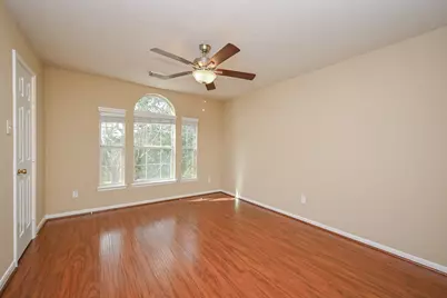 9127 Stoneleigh Drive, Sugar Land, TX 77479 - Photo 26