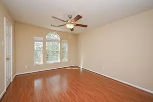 9127 Stoneleigh Dr, Sugar Land, TX 77479 - Photo 26