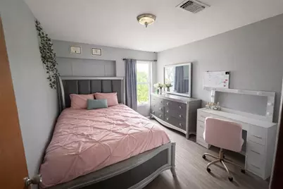 7704 Windward Passage Street, Houston, TX 77072 - Photo 8