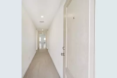 648 Burlina Rd, La Marque, TX 77568 - Photo 4