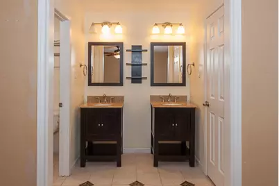 2318 Colonial Ridge Drive, Friendswood, TX 77546 - Photo 16