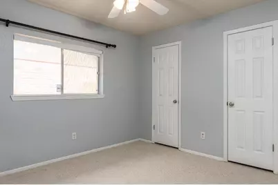 2318 Colonial Ridge Drive, Friendswood, TX 77546 - Photo 12