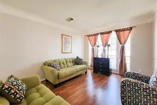 8002 Weeping Willow Pl, Missouri City, TX 77459 - Photo 2