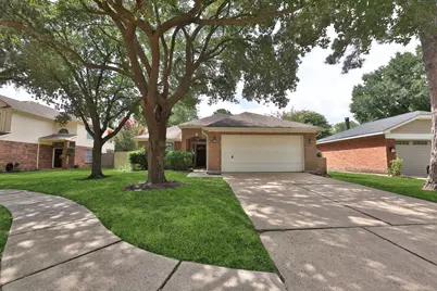 9109 Benwick Drive, Spring, TX 77379 - Photo 4