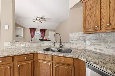 9109 Benwick Drive, Spring, TX 77379 - Photo 16