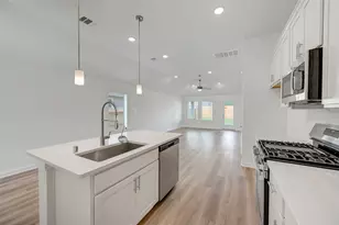 10313 Navarro Path, Montgomery, TX 77316 - Photo 4