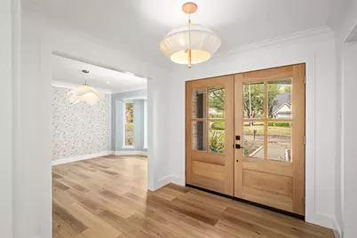 10831 Holly Springs Drive, Houston, TX 77042 - Photo 4