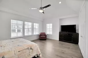 2705 Maxroy St, Houston, TX 77007 - Photo 24