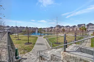 2705 Maxroy St, Houston, TX 77007 - Photo 36