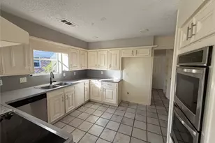 538 Longview Dr, Sugar Land, TX 77478 - Photo 32