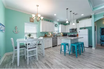 987 Surf, Crystal Beach, TX 77650 - Photo 6
